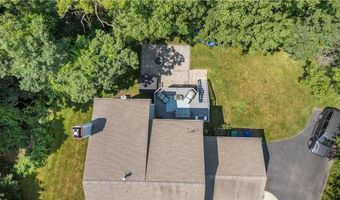 123 CASTLE ROCKS Rd, Warwick, RI 02886