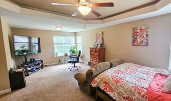 42 Burrage Dr, Angier, NC 27501