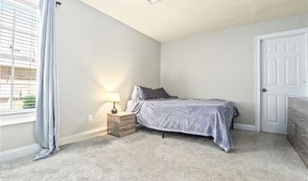 807 W LONGLEAF Dr 15, Auburn, AL 36832