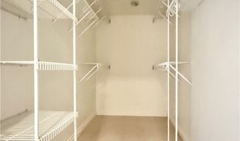 5241 Colodny Dr 403, Agoura Hills, CA 91301