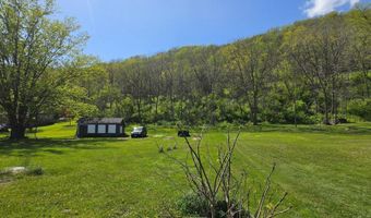 1240 N Main St, Altura, MN 55910
