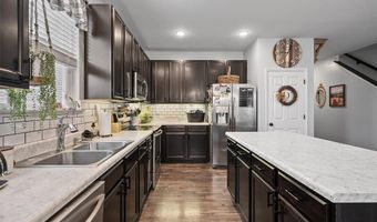 2107 Henley Woods Dr, Arnold, MO 63010