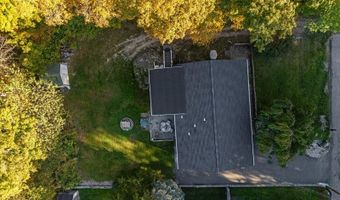 33 Tanglewood Dr, Alloway, NJ 07422