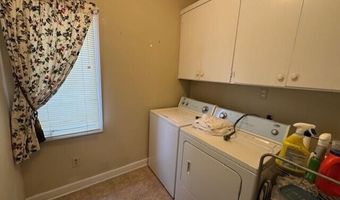 605 S Pembroke Ave, Ahoskie, NC 27910