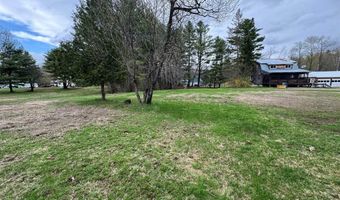 7 Howard Siding Ln, Abbot, ME 04406