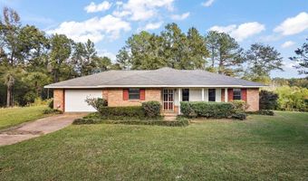 820 Memorial Dr, Braxton, MS 39044
