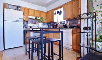 48 LINNET St 2, Bayonne, NJ 07002