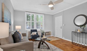 226 N THOMAS St N 226-3, Arlington, VA 22203