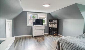 422 Reed Ave, Akron, OH 44301