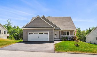39 Pineview Dr, Candia, NH 03034