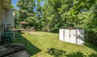 2390 Glenn Dr, Arnold, MO 63010