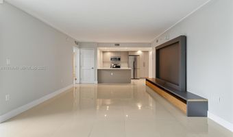 1150 101st St 203, Bay Harbor Islands, FL 33154