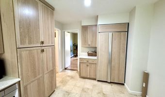 281 Clyde Rd, Bangor, ME 04401