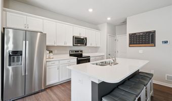 3213 NW Linwood Ln, Ankeny, IA 50023