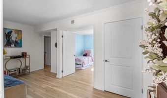 4021 Yankee Dr, Agoura Hills, CA 91301