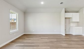 15216 Supreme St, Aledo, TX 76008