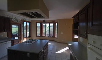 10187 Cherokee Ln, Aurora, IN 47001
