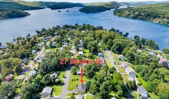 27 Skyline Dr, Brookfield, CT 06804