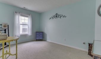 1314 Summerhouse Dr, Indianapolis, IN 46217