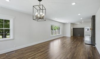 540 E 4th St, Baxter Springs, KS 66713