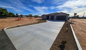 20401 Tonawanda Rd, Apple Valley, CA 92307
