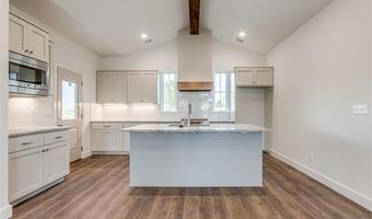 5916 Coldspring Ln, Bartlesville, OK 74006