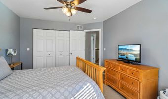 1241 Bradford Ln, Antioch, IL 60002