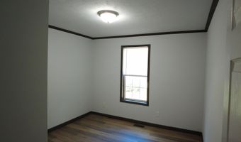 251 Briarwood Dr, Bedford, IN 47421