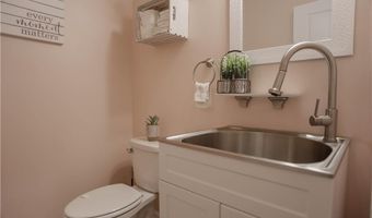 109 Auburn Crossing Dr, Auburn, GA 30011