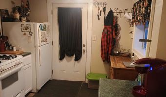 106 Ruskin Dr, Altoona, PA 16602