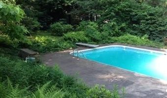 21 Lynwood Rd, Asheville, NC 28804