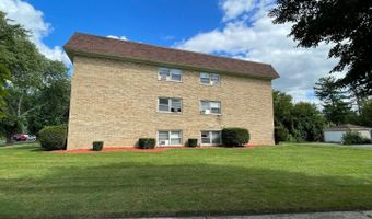 215 E Oak St, Addison, IL 60101