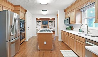 5165 Wellshire Pl, Atlanta, GA 30338