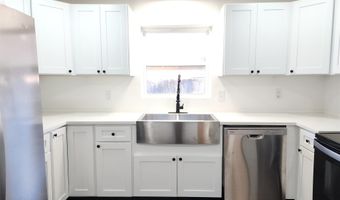 213 Wilson Ave, Atmore, AL 36502