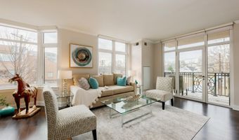 4915 HAMPDEN Ln 206, Bethesda, MD 20814