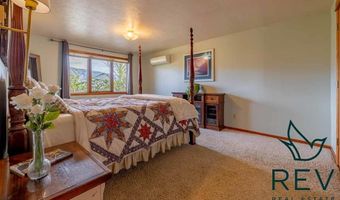 28 Panorama Ln, Cody, WY 82414