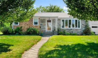 30 Oak Grove Blvd, North Providence, RI 02911