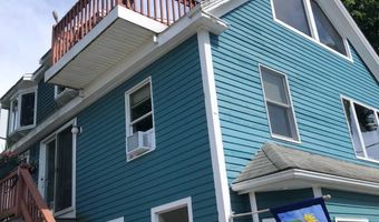 443 Shore Rd, Bourne, MA 02532
