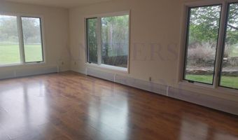 2537 Newton Ave, Cody, WY 82414