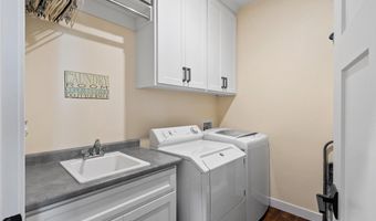 5401 N AMETHYST Dr, Appleton, WI 54913