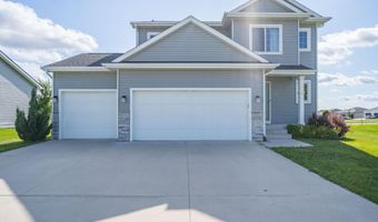 3522 NE Winding Trail Dr, Ankeny, IA 50021