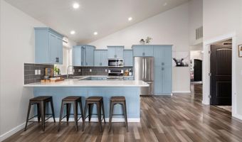 500 Paver Ct, Benton City, WA 99320