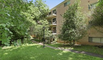 10636 MONTROSE Ave 2, Bethesda, MD 20814