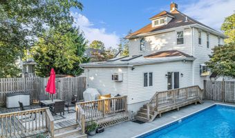61 E Washington Ave, Atlantic Highlands, NJ 07716