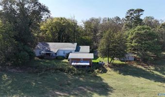 84 Burke Rd, Albertville, AL 35951