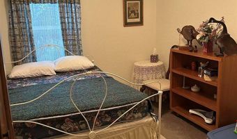 1001 N VanBuren # 5 Ave, Abilene, KS 67410