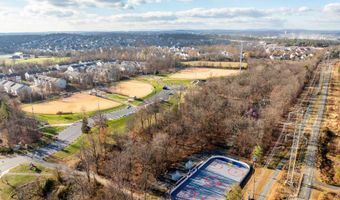 20419 CHARTER OAK Dr, Ashburn, VA 20147