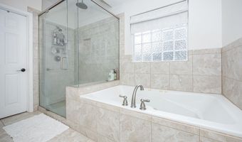 12528 Raintree Pl, Biloxi, MS 39532