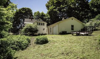 25 Charles St, Belfast, ME 04915