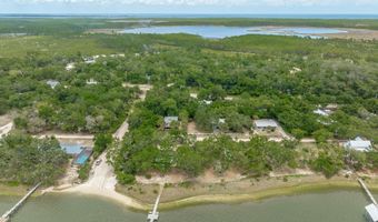 632 Mariner Cir, Alligator Point, FL 32346